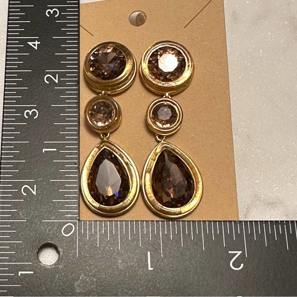 J Crew - chandelier earrings, rose gold look with pink champagne stones - Picture 4 of 9